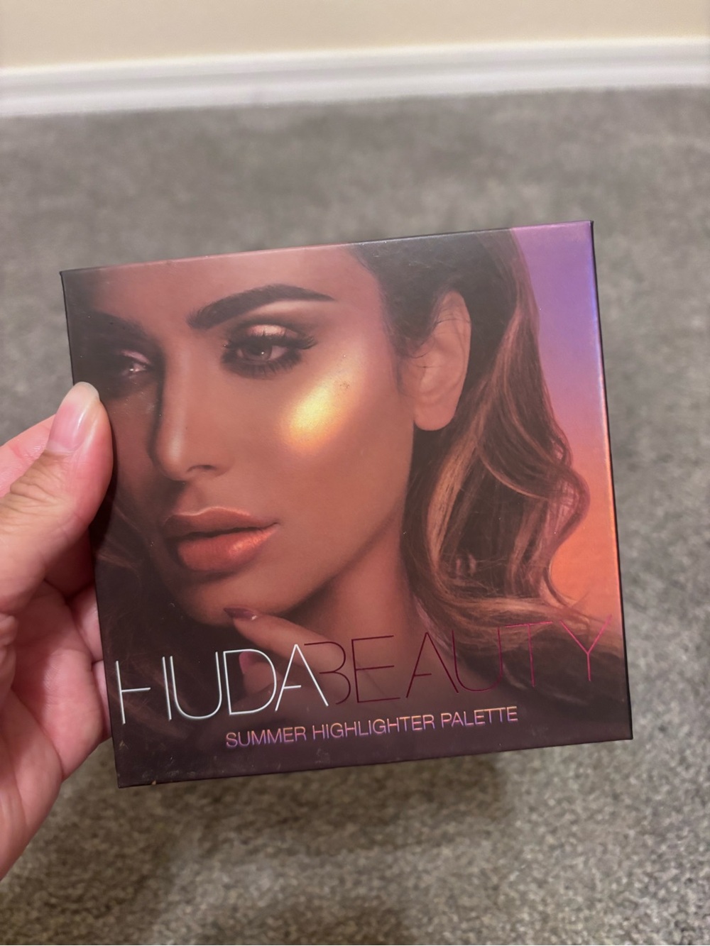 HUDA BEAUTY Summer Highlighter Palette